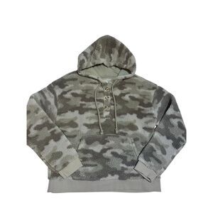 Maurices Camouflage Fleece Lined Hooded Jacket Women’s Size M